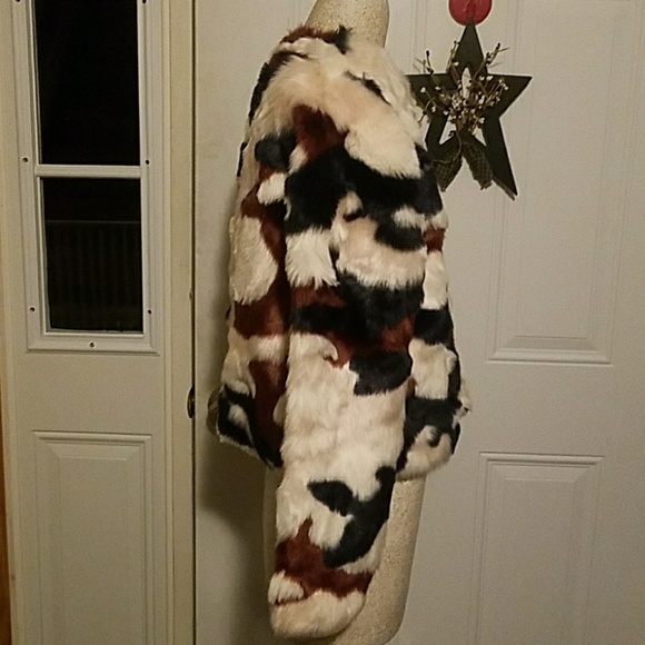 Cynthia Rowley faux fur jacket size S NWT - Picture 4 of 7